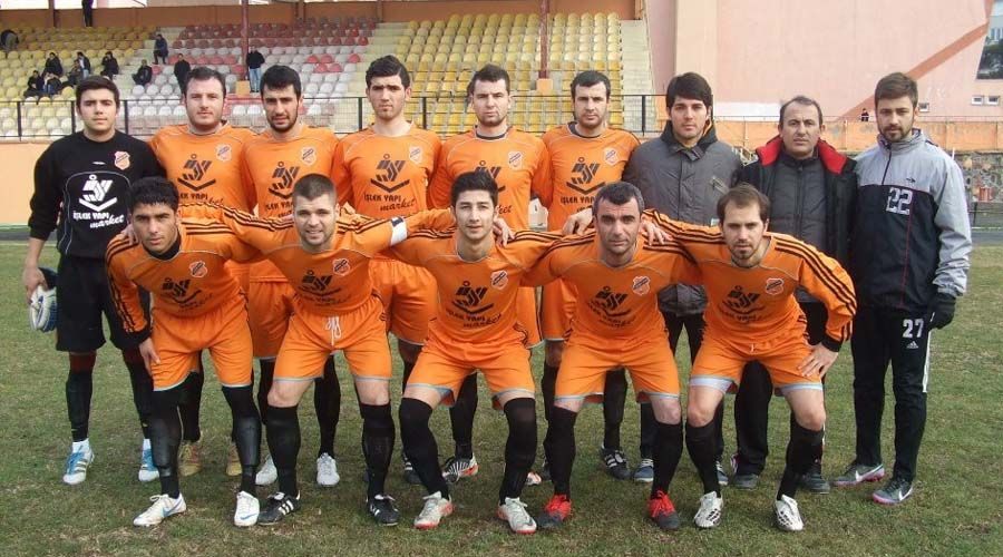 Veliköyspor dört köşe 4-0 