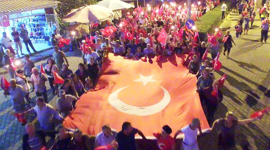 Uyan: Atatürk ilke ve devrimleri emin ellerde