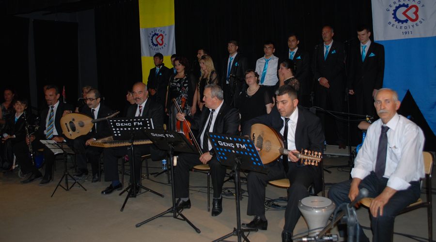 Engelliler Türk Müziği Korosu konsere hazırlanıyor