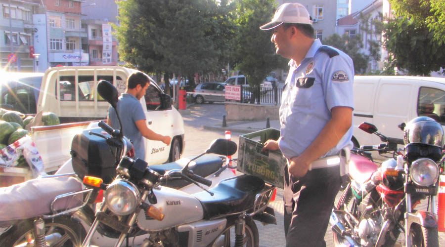 Motosiklet sürücülerine ceza yağdı