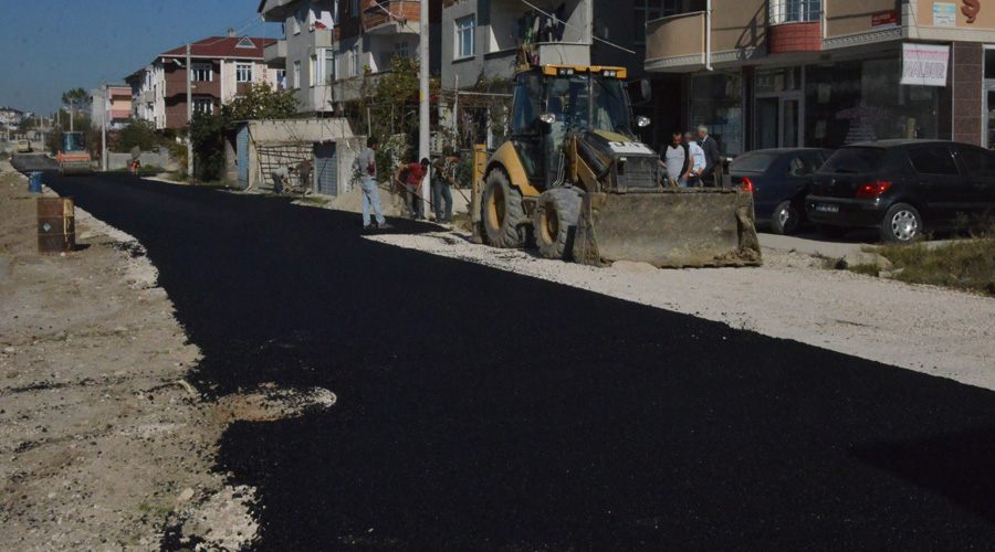 Karaağaçâ€“Kapaklı yolu asfaltlandı 