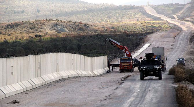 Suriye sınırının tamamı duvarla örülecek