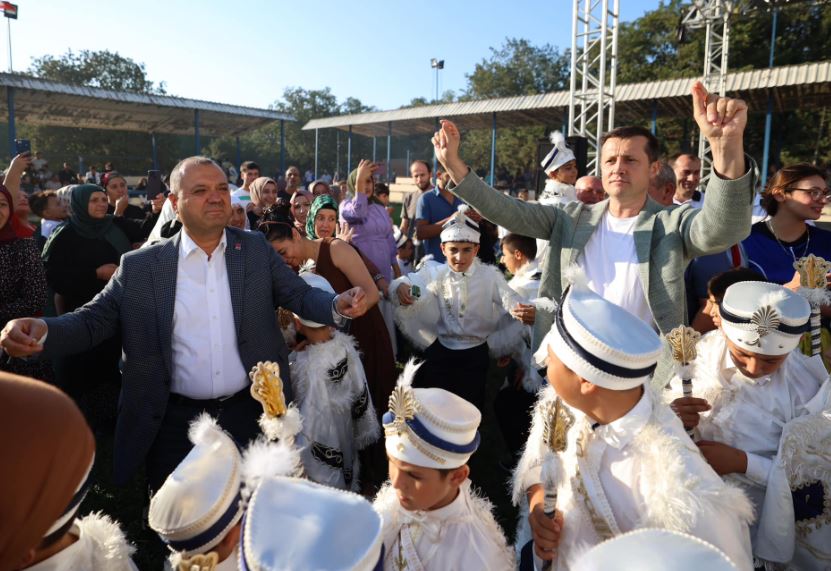 Sünnet Şöleni renkli görüntülere sahne oldu