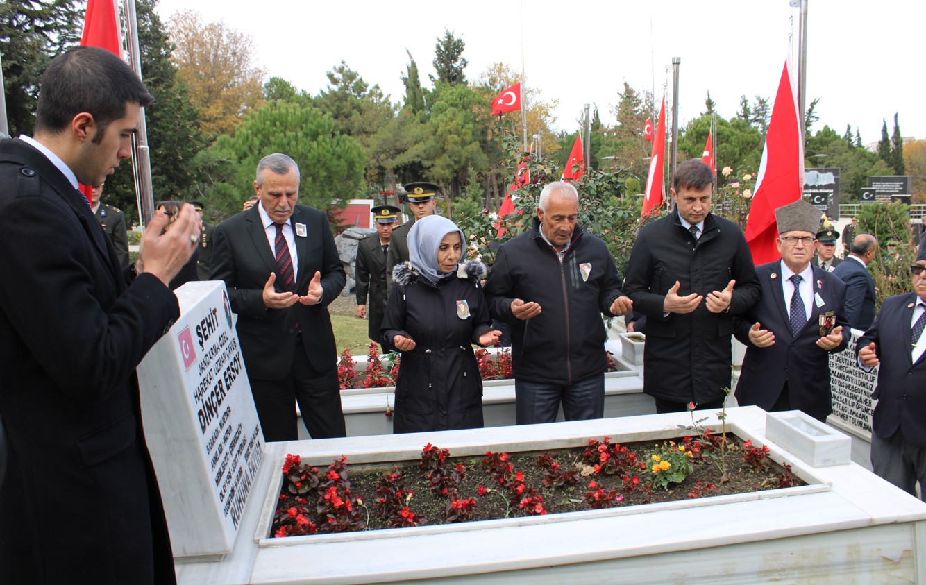 Şehit Dinçer Ersoy şehadetinin 12’inci yılında dualarla anıldı 