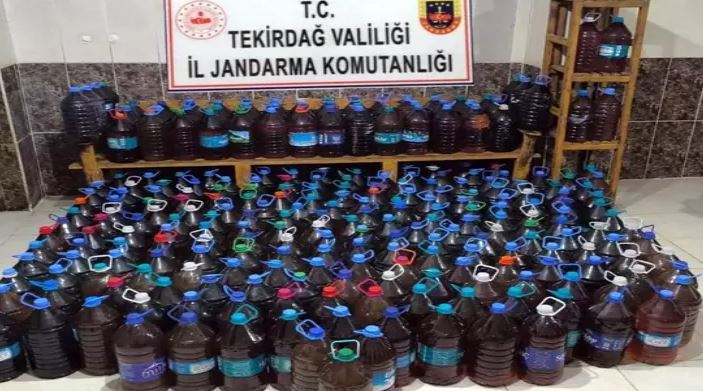 1300 litre sahte içki ele geçirildi