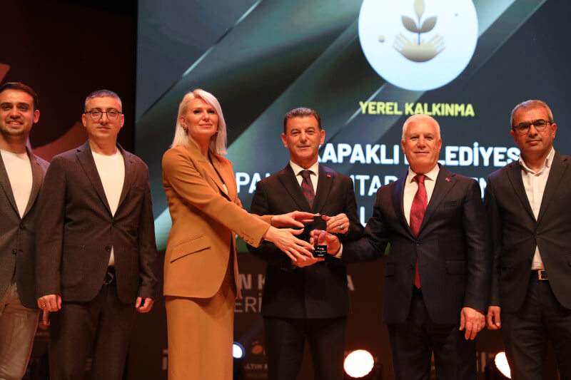 Kapaklı Mantar Üreten ve İşleyen Eller projesine Altın Karaca’da ödül