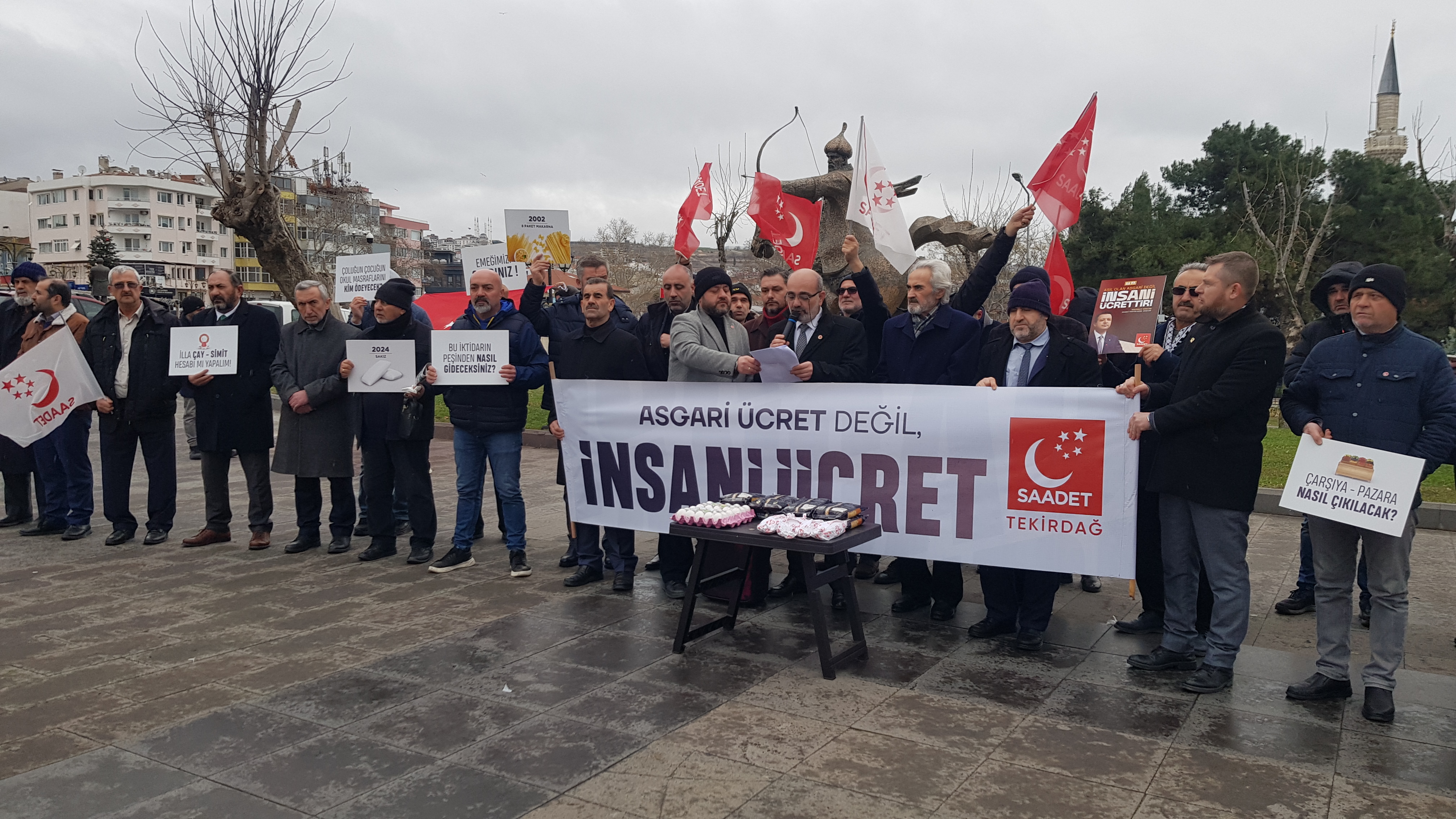 “Asgari ücret değil insani ücret istiyoruz”