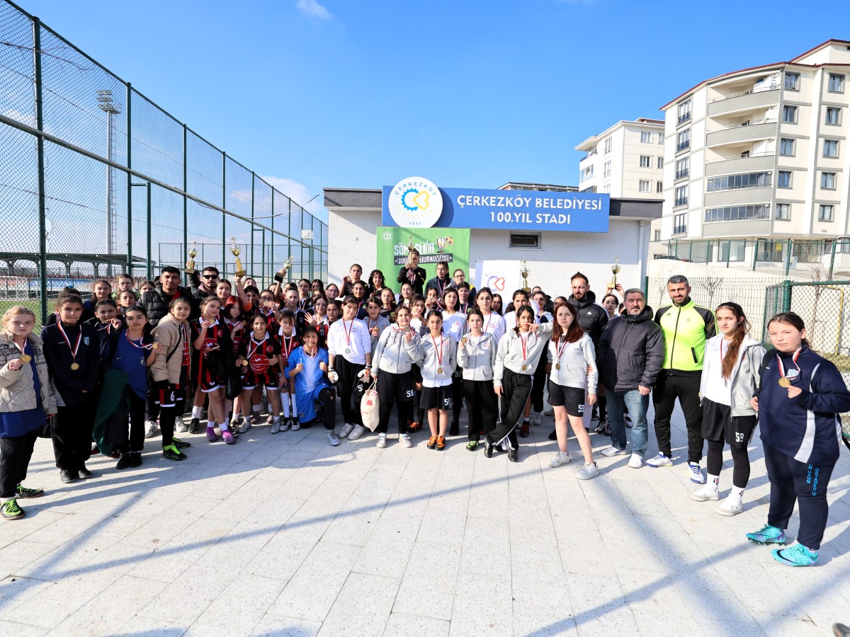 Sömestr Futbol Turnuvası başladı