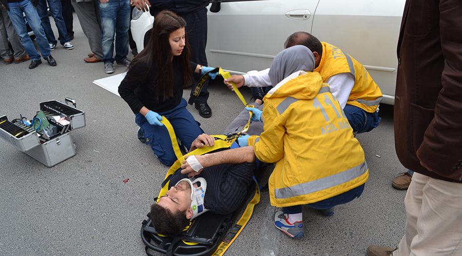 Otogar önündeki kazada bir kişi yaralandı