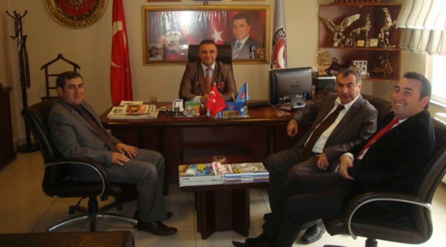 Kaymakam ve başkanlardan Türk Metal’e ziyaret 