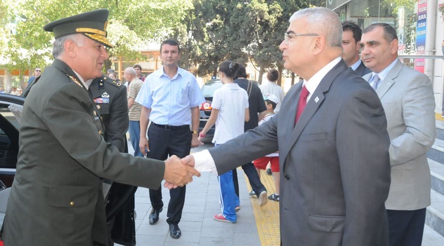 Korgeneral Tahir Bekiroğlu’ndan Başkan Baysan’a ziyaret 