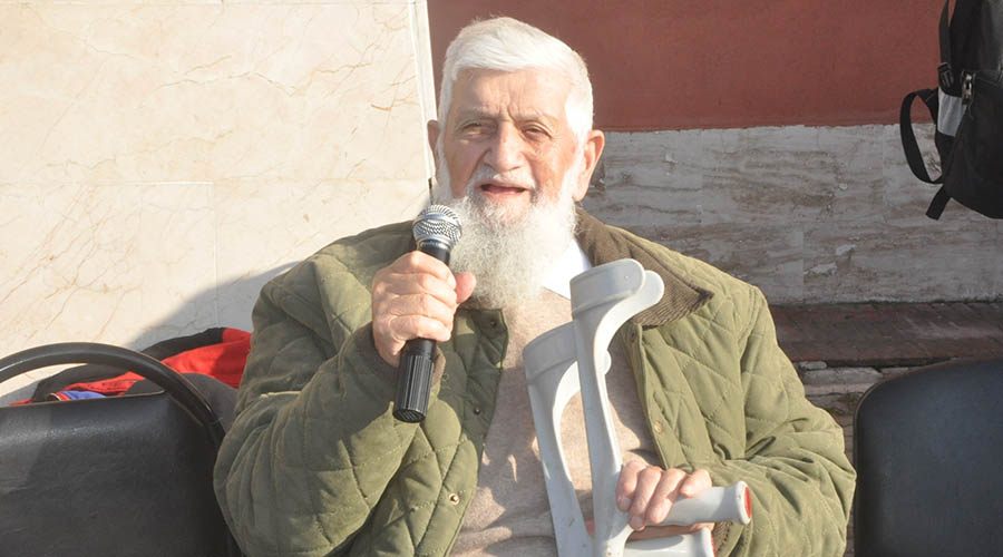 93 yaşındaki Ahmet amca hayalini gerçekleştirdi