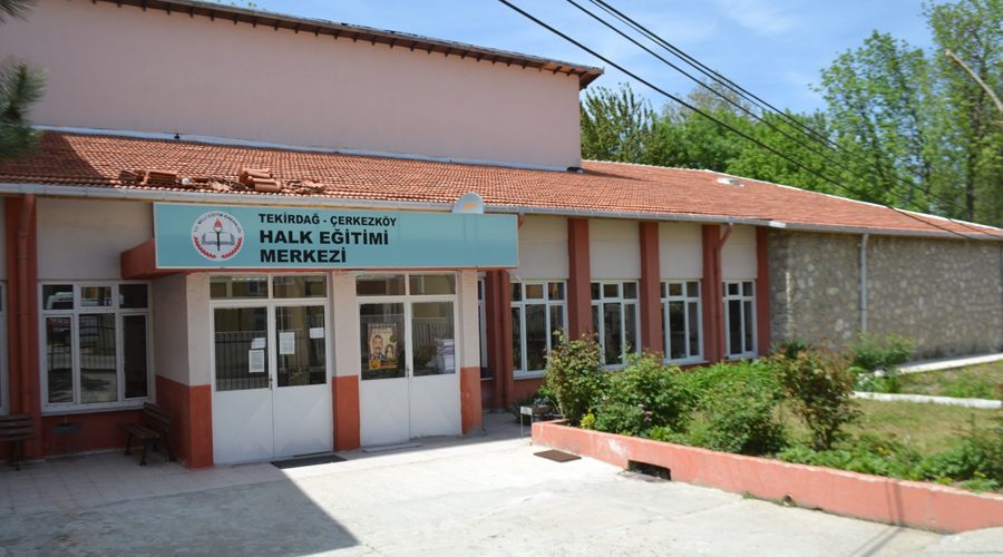 Çerkezköy Halk Eğitimi Merkezi yaz kursları açıyor