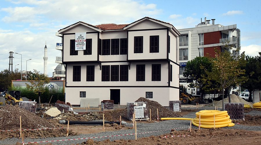 Atatürk Evi açılışa hazırlanıyor 