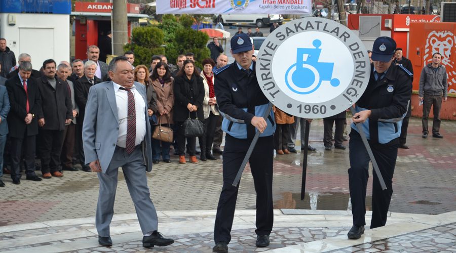 Dünya Engelliler Günü etkinlikleri yürüyüşle başladı